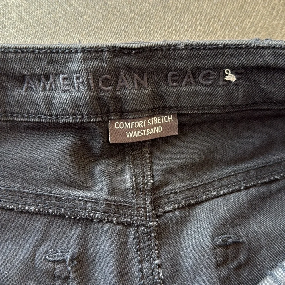 American Eagle Black Denim Shorts size 2